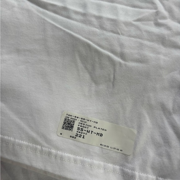 White Graphic Tee with Heart and Rose Design Takeout Order - Picture 3 of 3